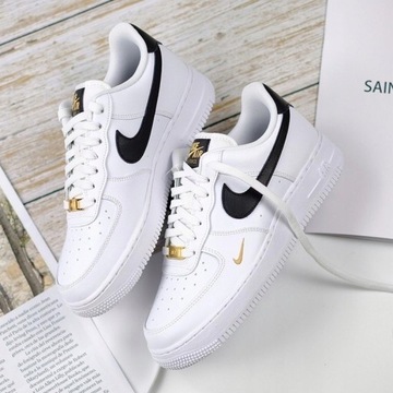 Buty Sportowe Męskie NIKE AIR FORCE 1 LOW 07 White Black Gold CZ0270-102 41