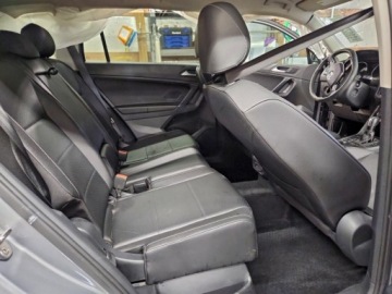 Volkswagen Tiguan II SUV 2.0 TSI 190KM 2020 Volkswagen Tiguan 2020 VOLKSWAGEN TIGUAN SE 2.0 Benzyna 190KM, zdjęcie 10