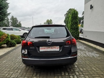 Opel Astra J Sports Tourer Facelifting 1.4 Turbo ECOTEC 140KM 2013 Opel Astra 1.4 16v 140KM Klimatronik Tempomat, zdjęcie 6