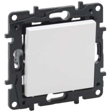 Legrand Niloe Step Łącznik jednobiegunowy