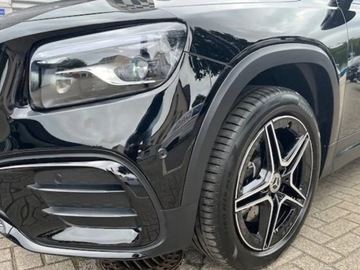 Mercedes GLB SUV 2.0 220d 190KM 2025 MERCEDES-BENZ GLB 220 d 4-Matic AMG Line 2.0 (190KM) 2025, zdjęcie 1