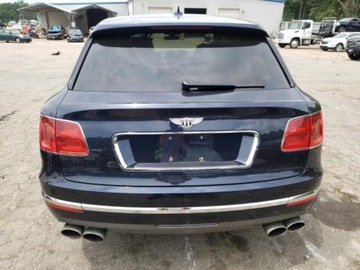 Bentley Bentayga 6.0 TSI W12 608KM 2018 Bentley Bentayga 2018, 6.0L, 4x4, porysowany lakier, zdjęcie 1