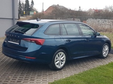 Skoda Octavia IV Kombi 2.0 TDI 115KM 2022 SKODA OCTAVIA 2,0 TDI AMBITION KRAJOWY I-WŁAŚCICIEL SERWISOWANY ALU R17, zdjęcie 3
