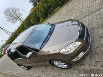 Skoda Roomster Mikrovan Facelifting 1.2 TSI 85KM 2013 Skoda Roomster 1.2 TSI Bogata Wersja 1.2 Benzyna 86KM, zdjęcie 5