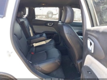 Jeep Compass II 2024 Jeep Compass 2024, Latitude, 4x4, od ubezpieczalni 2.0 Benzyna 200KM, zdjęcie 9