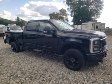 Ford 2024 Ford F350 2024, Super Duty, 7.3L, od ubezpieczalni 7.3 Benzyna 430KM, zdjęcie 2