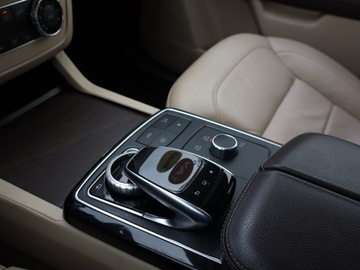 Mercedes GLE W166/C292 SUV 3.0 350d 258KM 2016 Mercedes GLE GLE 350 d, Salon Polska, zdjęcie 20