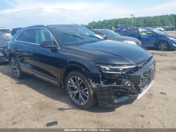 Audi Q8 2024 Audi Q8 2024r, Premium, Quattro, 3.0L 3.0 Benzyna 335KM, zdjęcie 1