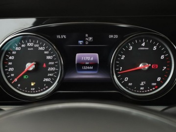 Mercedes Klasa E W213 Kombi 2.0 250 211KM 2017 Mercedes E 250 Avantgarde E250 kamera navi automat, zdjęcie 21