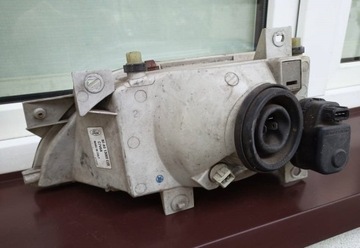 FORD ESCORT MK5 V SVĚTLO PŘEDNÍ PRAVÁ SVĚTLOMET