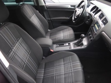 Volkswagen Golf VII Variant 2.0 TDI CR DPF BlueMotion Technology 150KM 2015 VW Golf 2.0 TDI, Navi, Klima, Klimatronic, zdjęcie 8