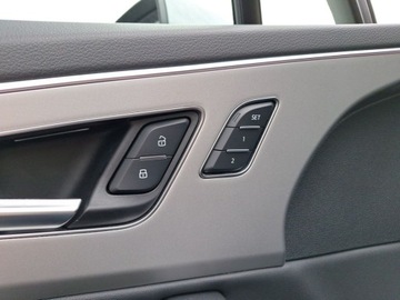 Audi Q7 II SUV Facelifting  3.0 55 TFSI 340KM 2022 Audi Q7 HAK Matrix 7 os. Wentylacja 3.0 Benzyna 340KM, zdjęcie 16