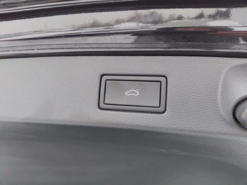 Volkswagen Arteon Fastback Facelifting 2.0 TDI 200KM 2022 Volkswagen Arteon Shooting Brake Elegance 2,0TDI 200km 4x4 FV-VAT23, zdjęcie 37