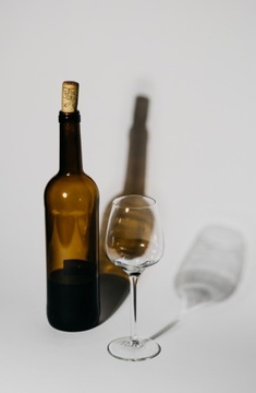 Шарик LADY с колпачком, бутылка вина в корзине, 5л.