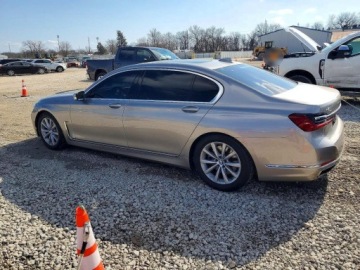 BMW Seria 7 G70 2022 BMW Seria 7 740xi 2022 3.0 Benzyna 375KM, zdjęcie 1