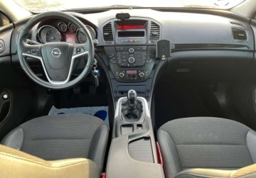 Opel Insignia I Sports Tourer 2.0 CDTI ECOTEC 130KM 2010 Opel Insignia 2,0 Diesel 130 KM, Full Opcja 2.0 Diesel 130KM, zdjęcie 9