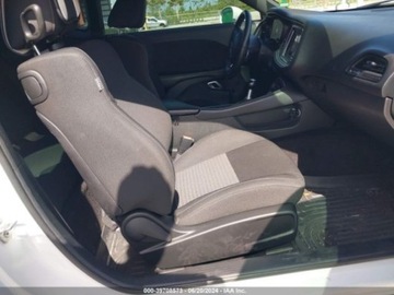 Dodge Challenger III 2019 Dodge Challenger 2019 Dodge Challenger RT RWD 5.7 Benzyna 372KM, zdjęcie 4