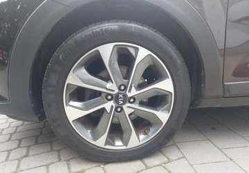 Kia Stonic Crossover 1.0 T-GDI 120KM 2019 Kia Stonic Climatronic Navi Kamera Szyberdach Tempomat Alu17 Dealer Kia, zdjęcie 17