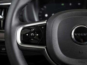 Volvo XC90 II SUV Plug-In Facelifting 2024 2.0 T8  455KM 2025 XC90 T8 AWD Plug-In Hybrid Ultra Bright 7os 2.0 (455KM) 2025, zdjęcie 9