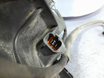 HONDA FR-V 1.7 125 KM VĚTRÁK CHLADIČŮ NÁDOBKA