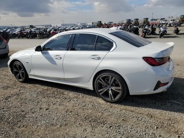 BMW Seria 3 G20-G21 2022 BMW Seria 3 330e 2022 2.0l 2.0 Hybryda 288KM, zdjęcie 1