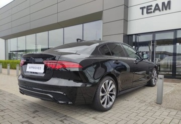 Jaguar XE Sedan Facelifting 2.0 204KM 2024 Jaguar XE Jaguar XE 2.0D I4 204 PS RWD Auto R-Dynamic SE 2.0 Diesel 204KM, zdjęcie 8