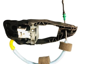 BMW 1 F40 STOJAN KLIKY DVEŘE PŘEDNÍCH 9881779