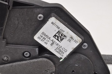 FOCUS MK3 ZÁMEK DVEŘE PRAVÝ PŘEDNÍ 8 PIN GB
