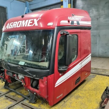 РЕМОНТ КАБИНЫ АВАРИЙНАЯ ВЫПРАВКА РАМ IVECO SCANIA ACTROS