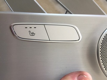 ДЕКОРЫ ОБИВКИ ДВЕРЕЙ MERCEDES GLC BURMESTER