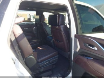 Cadillac Escalade III 2021 Cadillac Escalade Sport Platinum 2021 6.2 Benzyna 420KM, zdjęcie 11