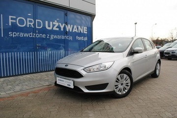 Ford Focus III Hatchback 5d facelifting 1.5 TDCi 95KM 2016 Ford Focus Trend 1,5TDCi 95KM ASO Forda