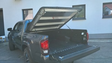 Крышка кузова грузового бокса Toyota Tacoma