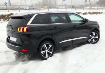 Peugeot 5008 II Crossover 1.6 THP 180KM 2019 Peugeot 5008 Peugeot 5008 1.6 PureTech GT Line SampS EAT8 1.6 Benzyna, zdjęcie 3