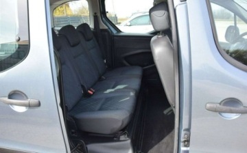 Peugeot Partner I 1.6 HDi 75KM 2011 Peugeot Partner 1..6 HDI Berlingo 5-Osobowy Bez Korozji Oryginal lakier Sp, zdjęcie 14