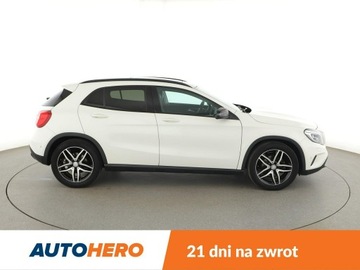 Mercedes GLA I Off-roader 1.6 200 156KM 2015 Mercedes GLA 200 automat grzane fotele navi, zdjęcie 8