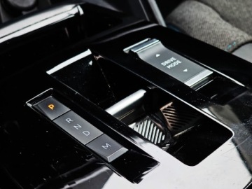 Citroen C4 III SUV 1.2 PureTech 130KM 2021 Citroen C4 SalonPL Podgrzewane fotele szyba kierow, zdjęcie 31