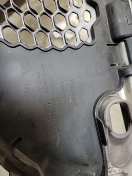 СНЯТИЕ РЕШЕТКИ SMART FORTWO 453 A4538880138 ОРИГИНАЛ