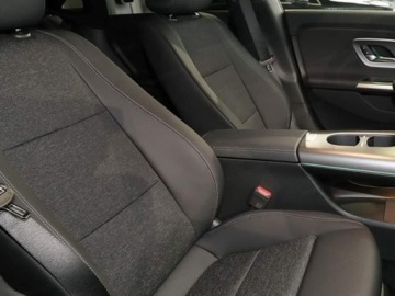 Mercedes CLA C118/X118 2025 MERCEDES-BENZ CLA 200 Progressive Sedan 1.5 (163KM) 2025, zdjęcie 3