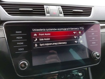 Skoda Superb III Kombi Facelifting 2.0 TSI 190KM 2021 Skoda Superb Sportline 2.0 TSI 190KM DSG FV23 2.0 Benzyna 190KM, zdjęcie 25