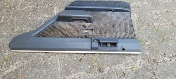 Audi 100 200 C2 обивка задней двери, боковая панель