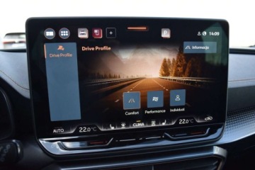 Cupra Leon II Hatchback 1.5 eTSI MHEV 150KM 2024 Cupra Leon SalonPL eTSI 150KM DSG Ambiente Kessy Kamera FullLink ALU VAT23, zdjęcie 17