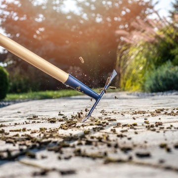 WYRYWACZ DO CHWASTÓW SKROBAK DO SZCZELIN