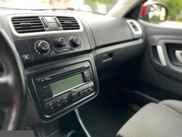 Skoda Fabia II Hatchback 1.2 i HTP 12V 70KM 2009 Skoda Fabia 1.2 12V Sport 70KM 2009r, zdjęcie 17