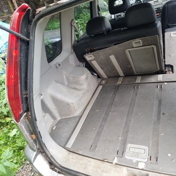 NISSAN OE 1 SVĚTLO ZADNÍ