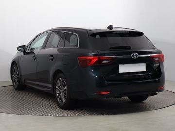 Toyota Avensis III Wagon Facelifting 2015 1.8 Valvematic 147KM 2017 Toyota Avensis 1.8 Valvematic, Salon Polska, zdjęcie 3