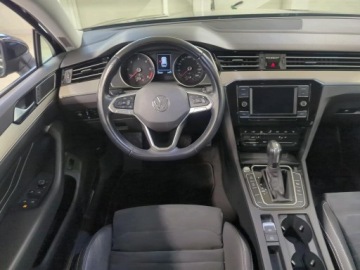 Volkswagen Passat B8 Variant Facelifting 2.0 TDI SCR 200KM 2020 Volkswagen Passat Volkswagen Passat 2.0 TDI 190 KM, zdjęcie 4