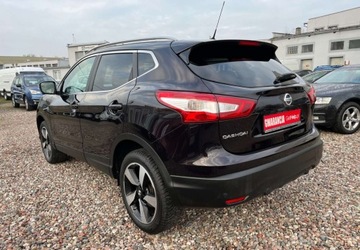 Nissan Qashqai II Crossover 1.6 dCi 130KM 2016 Nissan Qashqai nawigacja, kamera, panorama 1.6 Diesel 131KM, zdjęcie 7