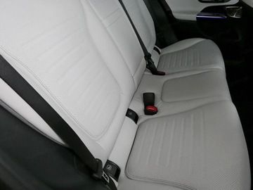 Mercedes GLC C254/X254 2025 GLC 300 de 4-Matic AMG Line 2.0 (353KM) 2025, zdjęcie 11