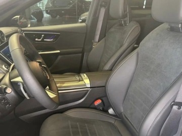 Mercedes GLC C254/X254 Coupe 2.0 200 204KM 2026 GLC Coupe 200 4-Matic AMG Line 2.0 (204KM) 2026, zdjęcie 5